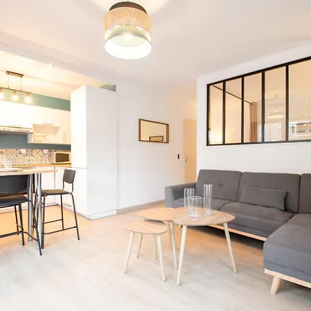 Lille Vauban: Apartment With Parking Exterior photo